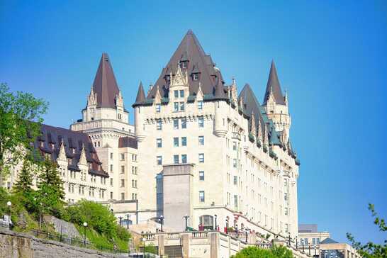 Hotels in Canada